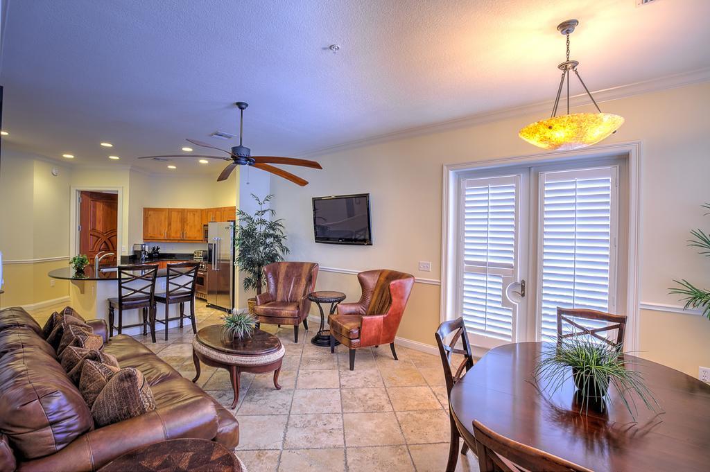 Key West Harbour Oceanfront Suites Szoba fotó